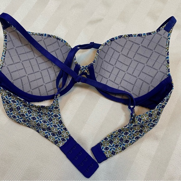 Victoria's Secret Blue Patterned Perfect Shape Bra Sz 32B Id# 36007582 - Picture 7 of 7